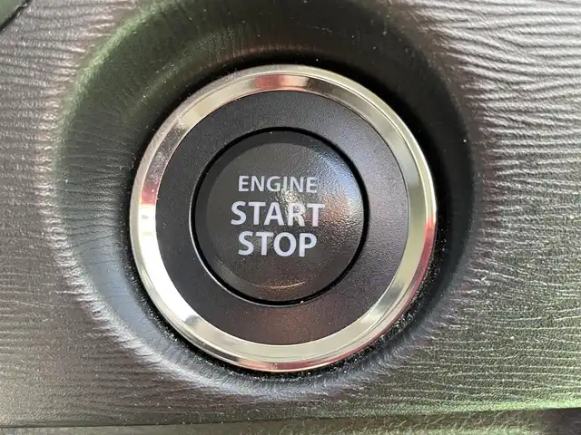 スズキ ワゴンＲ スティングレー T 埼玉県 2015(平27)年 7.7万km クリスタルホワイトP 新車時保証書/取扱説明書/純正SDナビ（CN-R302Z)/　（フルセグTV/BT/CD・DVD/SD/USB/ラジオ)/プッシュスタート/オートライト/HIDヘッドライト/LEDデイライト/ステアリングスイッチ/パドルシフト/クルーズコントロール/アイドリングストップ/スタビリティコントロール（横滑り防止機能）/レーダーブレーキサポート/社外前後ドライブレコーダー/運転席シートヒーター/ETC/社外フロアマット/純正ドアバイザー/タイヤサイズ　　165/55/R15