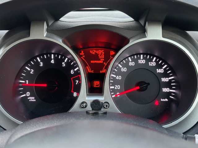 日産 ジューク 15RX アーバンセレクション 宮城県 2013(平25)年 4.3万km パッションレッド 登録時走行距離42485km/純正ナビ/DVD・CD・USB・iPod・VTR・Bluetooth・TV・AM・FM/プッシュスタート/スマートキー/AC/スペアキー有/バックカメラ/フルフラットシート/純正フロアマット/ABS/横滑り防止装置/盗難防止装置/オートライト/フォグランプ/電動格納ミラー