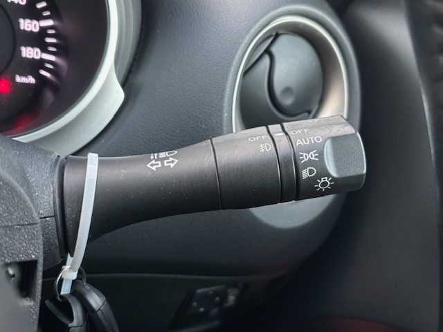 日産 ジューク 15RX アーバンセレクション 宮城県 2013(平25)年 4.3万km パッションレッド 登録時走行距離42485km/純正ナビ/DVD・CD・USB・iPod・VTR・Bluetooth・TV・AM・FM/プッシュスタート/スマートキー/AC/スペアキー有/バックカメラ/フルフラットシート/純正フロアマット/ABS/横滑り防止装置/盗難防止装置/オートライト/フォグランプ/電動格納ミラー