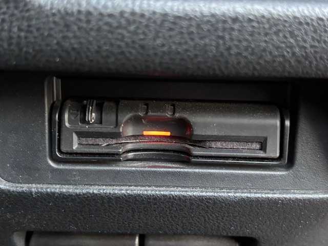 日産 ジューク 15RX アーバンセレクション 宮城県 2013(平25)年 4.3万km パッションレッド 登録時走行距離42485km/純正ナビ/DVD・CD・USB・iPod・VTR・Bluetooth・TV・AM・FM/プッシュスタート/スマートキー/AC/スペアキー有/バックカメラ/フルフラットシート/純正フロアマット/ABS/横滑り防止装置/盗難防止装置/オートライト/フォグランプ/電動格納ミラー