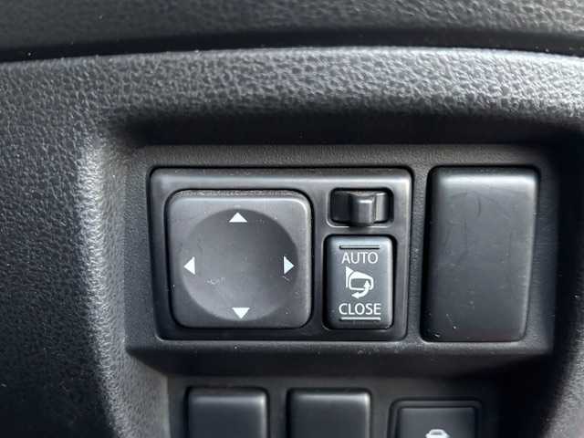 日産 ジューク 15RX アーバンセレクション 宮城県 2013(平25)年 4.3万km パッションレッド 登録時走行距離42485km/純正ナビ/DVD・CD・USB・iPod・VTR・Bluetooth・TV・AM・FM/プッシュスタート/スマートキー/AC/スペアキー有/バックカメラ/フルフラットシート/純正フロアマット/ABS/横滑り防止装置/盗難防止装置/オートライト/フォグランプ/電動格納ミラー