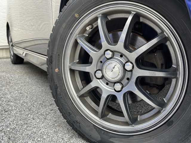 ダイハツ ムーヴ カスタム X 滋賀県 2013(平25)年 7.6万km アーバンナイトブルークリスタルメタリック ワンオーナー/純正メモリナビ/バックカメラ/ウィンカーミラー/プッシュスタート/ETC/AM/FM/CD/DVD/Bluetooth/スペアキー（板キー）/純正アルミ付きサマータイヤ4本/アイドリングストップ/オートライト