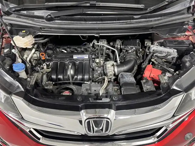 ホンダ フリード ハイブリット EX 佐賀県 2018(平30)年 7.1万km プレミアムクリスタルレッドM 純正9型ナビ/フルセグTV/BT/CD/DVD/FM/AM/バックカメラ/衝突被害軽減システム/車線逸脱警報/クルーズコントロール(追従あり)/ハーフレザーシート/両側パワースライドドア/ビルトインETC/ドライブレコーダー/アイドリングストップ/LEDヘッドライト/フォグランプ/オートライト/ウィンカーミラー/電動格納ミラー/純正15インチAW/シートヒーター/シートリフター/プッシュスタート/スマートキー/フロアマット/ドアバイザー/スペアキー
