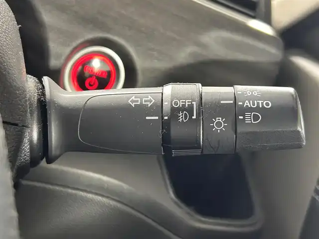 ホンダ フリード ハイブリット EX 佐賀県 2018(平30)年 7.1万km プレミアムクリスタルレッドM 純正9型ナビ/フルセグTV/BT/CD/DVD/FM/AM/バックカメラ/衝突被害軽減システム/車線逸脱警報/クルーズコントロール(追従あり)/ハーフレザーシート/両側パワースライドドア/ビルトインETC/ドライブレコーダー/アイドリングストップ/LEDヘッドライト/フォグランプ/オートライト/ウィンカーミラー/電動格納ミラー/純正15インチAW/シートヒーター/シートリフター/プッシュスタート/スマートキー/フロアマット/ドアバイザー/スペアキー