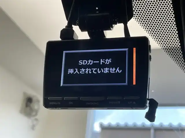 レクサス ＵＸ 250h Fスポーツ 愛知県 2020(令2)年 2.3万km ホワイトノーヴァガラスフレーク 純正ナビＴＶ　ムーンルーフ　三眼ＬＥＤ　禁煙車　ＤＶＤ　全方位カメラ　ワイヤレス充電　赤革　シートヒーター　電動リアゲート　レクサスセーフティ＋　衝突軽減装置　追従クルコン　ＢＳＭ　コーナーセンサー