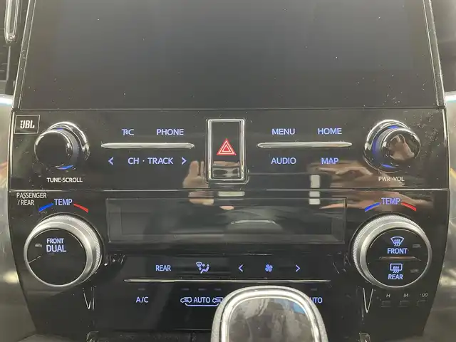 トヨタ アルファード S Cパッケージ 茨城県 2021(令3)年 8万km ブラック ●純正DA/●BT接続，フルセグTV，CD/DVD/●全周囲カメラ/●モデリスタエアロ/●BSM/●クルーズコントロール/●サンルーフ/●パワーステアリング/●パワーウィンドウ/●エアコン/●キーレス/●ABS/●運転席＋助手席エアバッグ/●サイドエアバッグ/●カーテンエアバッグ/●LED ライト/●ETC/●スマートキー/●プッシュスタート/●盗難防止装置/●オートライト/●横滑り防止装置/●衝突被害軽減ブレーキ/●衝突安全ボディ/●障害物センサー