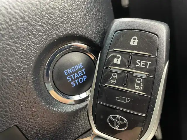 トヨタ アルファード S Cパッケージ 茨城県 2021(令3)年 8万km ブラック ●純正DA/●BT接続，フルセグTV，CD/DVD/●全周囲カメラ/●モデリスタエアロ/●BSM/●クルーズコントロール/●サンルーフ/●パワーステアリング/●パワーウィンドウ/●エアコン/●キーレス/●ABS/●運転席＋助手席エアバッグ/●サイドエアバッグ/●カーテンエアバッグ/●LED ライト/●ETC/●スマートキー/●プッシュスタート/●盗難防止装置/●オートライト/●横滑り防止装置/●衝突被害軽減ブレーキ/●衝突安全ボディ/●障害物センサー