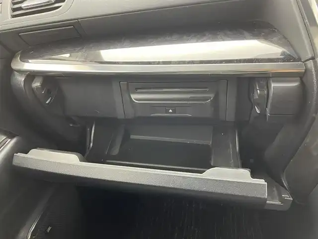 トヨタ アルファード S Cパッケージ 茨城県 2021(令3)年 8万km ブラック ●純正DA/●BT接続，フルセグTV，CD/DVD/●全周囲カメラ/●モデリスタエアロ/●BSM/●クルーズコントロール/●サンルーフ/●パワーステアリング/●パワーウィンドウ/●エアコン/●キーレス/●ABS/●運転席＋助手席エアバッグ/●サイドエアバッグ/●カーテンエアバッグ/●LED ライト/●ETC/●スマートキー/●プッシュスタート/●盗難防止装置/●オートライト/●横滑り防止装置/●衝突被害軽減ブレーキ/●衝突安全ボディ/●障害物センサー