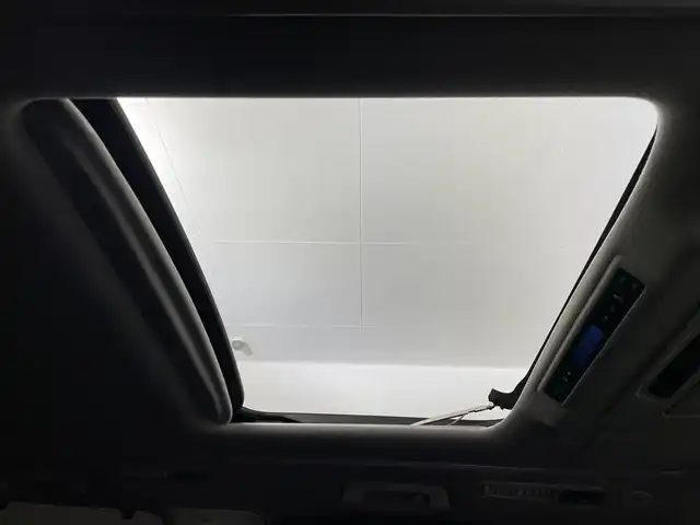 トヨタ アルファード S Cパッケージ 茨城県 2021(令3)年 8万km ブラック ●純正DA/●BT接続，フルセグTV，CD/DVD/●全周囲カメラ/●モデリスタエアロ/●BSM/●クルーズコントロール/●サンルーフ/●パワーステアリング/●パワーウィンドウ/●エアコン/●キーレス/●ABS/●運転席＋助手席エアバッグ/●サイドエアバッグ/●カーテンエアバッグ/●LED ライト/●ETC/●スマートキー/●プッシュスタート/●盗難防止装置/●オートライト/●横滑り防止装置/●衝突被害軽減ブレーキ/●衝突安全ボディ/●障害物センサー