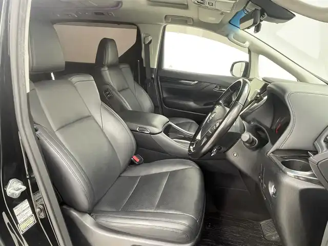 トヨタ アルファード S Cパッケージ 茨城県 2021(令3)年 8万km ブラック ●純正DA/●BT接続，フルセグTV，CD/DVD/●全周囲カメラ/●モデリスタエアロ/●BSM/●クルーズコントロール/●サンルーフ/●パワーステアリング/●パワーウィンドウ/●エアコン/●キーレス/●ABS/●運転席＋助手席エアバッグ/●サイドエアバッグ/●カーテンエアバッグ/●LED ライト/●ETC/●スマートキー/●プッシュスタート/●盗難防止装置/●オートライト/●横滑り防止装置/●衝突被害軽減ブレーキ/●衝突安全ボディ/●障害物センサー