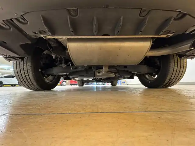 レクサス ＵＸ 250h Fスポーツ 群馬県 2020(令2)年 5.8万km マーキュリーグレーマイカ 安全装備/・衝突軽減ブレーキ/・クルーズコントロール/・クリアランスソナー/・パノラミックビューモニター/・レーンキープアシスト/・ブラインドスポット/・オートライト/・オートハイビーム/・SOSコール/・横滑り防止/メーカー純正ナビ/・AM/FM/AUX/・Bluetooth/・CD/DVD/SD/サンルーフ/パドルシフト/パワーバックドア/オートホールド/電子パーキング/シートメモリー/前席パワーシート/前席シートヒーター/ハンドルヒーター/ヒーターミラー/前後ドライブレコーダー/LEDフォグランプ/LEDヘッドライト/プッシュスタート/スマートキー