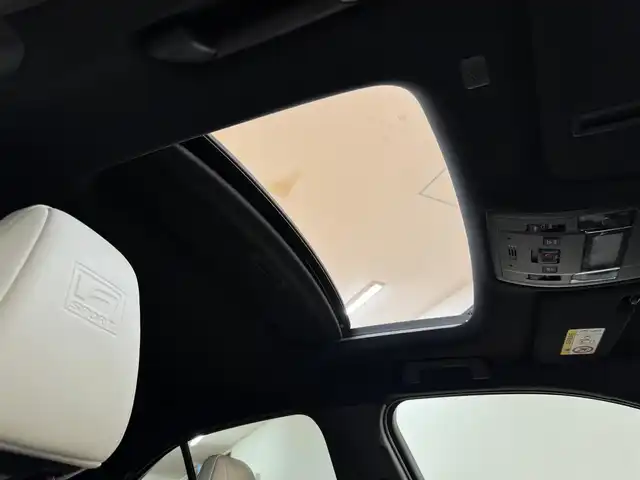 レクサス ＵＸ 250h Fスポーツ 群馬県 2020(令2)年 5.8万km マーキュリーグレーマイカ 安全装備/・衝突軽減ブレーキ/・クルーズコントロール/・クリアランスソナー/・パノラミックビューモニター/・レーンキープアシスト/・ブラインドスポット/・オートライト/・オートハイビーム/・SOSコール/・横滑り防止/メーカー純正ナビ/・AM/FM/AUX/・Bluetooth/・CD/DVD/SD/サンルーフ/パドルシフト/パワーバックドア/オートホールド/電子パーキング/シートメモリー/前席パワーシート/前席シートヒーター/ハンドルヒーター/ヒーターミラー/前後ドライブレコーダー/LEDフォグランプ/LEDヘッドライト/プッシュスタート/スマートキー