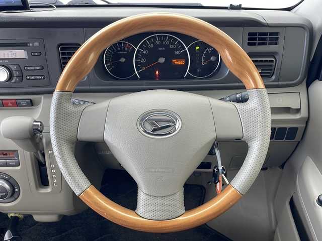 ダイハツ アトレー ワゴン カスタム ターボ RS 秋田県 2016(平28)年 4.5万km ブラックマイカメタリック ４WD/ポータブルテレビ/ETC/社外エンジンスターター/ウッドコンビハンドル/リモコンキー/ベンチシート/ルームミラー一体型前後ドライブレコーダー/純正AW/純正フロアマット/純正布シートカバー/LEDルームライト