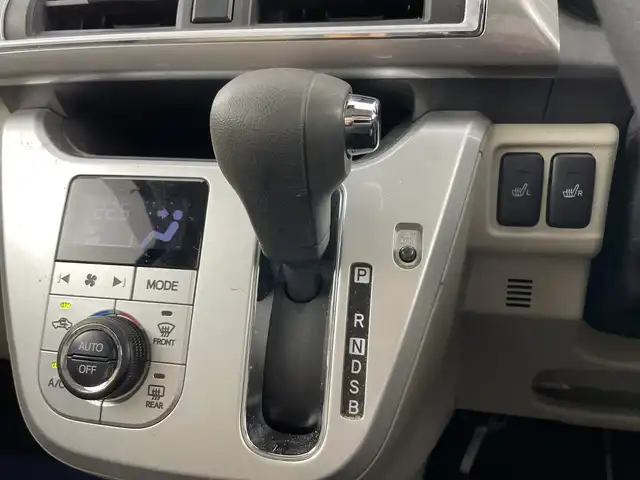 ダイハツ キャスト スタイル X リミテッド SAⅢ 愛知県 2019(令1)年 6.1万km プラムブラウンクリスタルマイカ 禁煙車/純正7インチナビ/（CD/DVD/Bluetooth/フルセグTV/SD)/バックカメラ/スマートアシストIII/・衝突軽減ブレーキ/・レーンキープアシスト/・オートマチックハイビーム/・誤発進抑制機能/ETC/ドライブレコーダー/シートヒーター/プッシュスタート/スマートキー/スペアキー有/アイドリングストップ/横滑り防止装置/オートエアコン/純正フロアマット