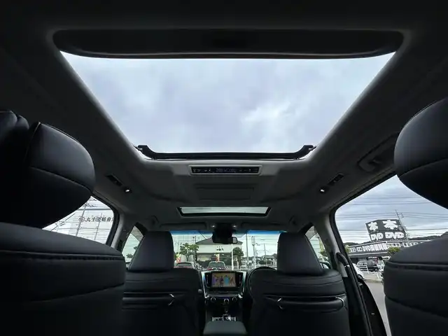 トヨタ ヴェルファイア Z Gエディション 岡山県 2018(平30)年 4.5万km ブラック 登録時走行距離44429km/ツインムーンルーフ/黒本革シート/純正12.1インチフリップダウンモニター/純正10インチナビ/フルセグTV(AM/FM/CD/DVD/Bluetooth)/バックカメラ/両側パワースライドドア/ビルトインETC/D/N席シートヒーター/D/N席ベンチレーション/ステアリングヒーター/トヨタセーフティセンス/・プリクラッシュセーフティ/・レーダークルーズコントロール/・オートマチックハイビーム/・レーンディパーチャーアラート/オートブレーキホールド/オットマン/18インチ純正AW/純正フロアマット