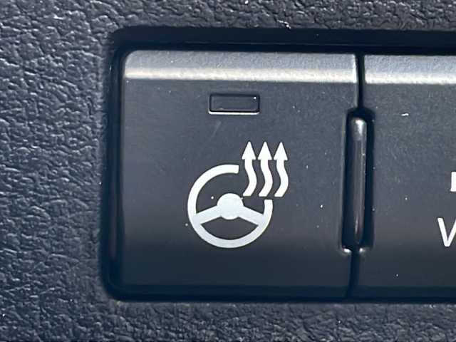 レクサス ＲＸ 450h Fスポーツ 道北・旭川 2018(平30)年 7.5万km ホワイトノーヴァガラスフレーク /4WD//禁煙//純正ナビ/BT/CD/DVD/フルセグ/ブルーレイ/USB/AUX//レザーシート//前席パワーシート//前席エアシート//全席シートヒーター//運転席メモリーシート//セーフティシステムプラス//LKA/PCS/BSM/クリアランスソナー/ACC/ICS/HUD/TPMS//革巻きステアリング//ハンドルヒーター//パドルシフト//ステアリングスイッチ//オートライト//オートマチックハイビーム//LEDヘッドライト//フォグランプ//パワーバックドア//バックカメラ//サイドカメラ//フロントカメラ//ETC//ドライブレコーダー//サンシェード//オートワイパー//オートリトラミラー//純正フロアマット//取扱説明書//保証書