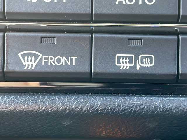 レクサス ＲＸ 450h Fスポーツ 道北・旭川 2018(平30)年 7.5万km ホワイトノーヴァガラスフレーク /4WD//禁煙//純正ナビ/BT/CD/DVD/フルセグ/ブルーレイ/USB/AUX//レザーシート//前席パワーシート//前席エアシート//全席シートヒーター//運転席メモリーシート//セーフティシステムプラス//LKA/PCS/BSM/クリアランスソナー/ACC/ICS/HUD/TPMS//革巻きステアリング//ハンドルヒーター//パドルシフト//ステアリングスイッチ//オートライト//オートマチックハイビーム//LEDヘッドライト//フォグランプ//パワーバックドア//バックカメラ//サイドカメラ//フロントカメラ//ETC//ドライブレコーダー//サンシェード//オートワイパー//オートリトラミラー//純正フロアマット//取扱説明書//保証書