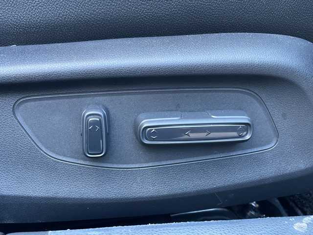 ホンダ シビック e:HEV 愛知県 2023(令5)年 3.6万km クリスタルブラックパール /禁煙車//ワンオーナー//純正ナビ//フルセグTV//AM・FM・Bluetooth//AppleCarPlay・AndroidAuto//BOSEプレミアムサウンド//ドライブレコーダー//バックカメラ//ETC//WI-FI接続//プッシュスタート//クルーズコントロール//パドルシフト//ワイヤレス充電//シートヒーター//ISOFIX//オートマチックブレーキ//コーナーセンサー//純正マット//純正リアスポイラー//盗難防止システム//横滑り防止システム//車線維持支援システム//本革巻きステア//保証書//取扱説明書//スペアキー