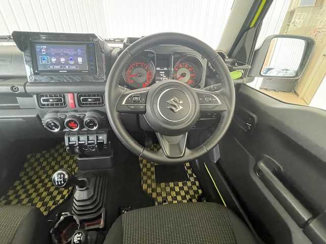 スズキ ジムニー XC 埼玉県 2019(令1)年 1.3万km キネティックイエロー ワンオーナー/社外メモリーナビ/バックカメラ/デュアルセンサーブレーキサポート/車線逸脱警報/ヒルホールドアシストコントロール/クルーズコントロール/サイドミラーヒーター/ヘッドライトウォッシャー/LEDヘッドライト/ビルトインETC