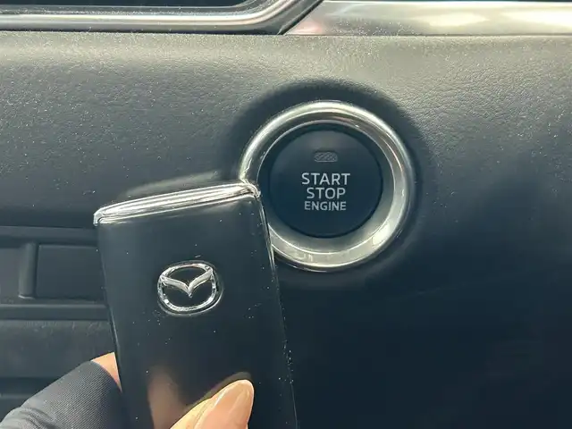 マツダ ＣＸ－５ XD ブラックトーンエディション 宮城県 2022(令4)年 2.7万km ディープクリスタルブルーマイカ ワンオーナー/純正10.25インチナビ（AM/FM/BT/USB）/TVフルセグ/全方位カメラ/ボーズサウンドシステム/レーダークルーズコントロール/衝突被害軽減システム/車線逸脱警報システム/パーキングセンサー/アイドリングストップ/ドライブモードセレクトコントローラー/電動リアゲート/ドライビングポジションメモリー機能（パワーシート）/置くだけ充電/プッシュスタート/ETC/サマータイヤ純正AW（225/55R19）/保証書/記録簿/取扱説明書