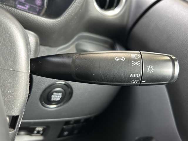 スズキ スペーシア カスタム XS 静岡県 2017(平29)年 2.5万km ムーンライトバイオレットPM 純正メモリナビ/・CD/・DVD/・フルセグＴＶ/・Bluetooth/・USB/・AM/・FM/主要装備/・両側パワスラ/・衝突軽減/・レーンキープ/・全方位カメラ/・ETC/・純正フロアマット/・シートヒーターD席/・ステリモ/・純正アルミホイール/・キセノンヘッドライト/・オートライト/・フォグランプ/・スマートキー/・プッシュスタート