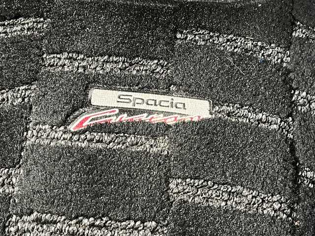 スズキ スペーシア カスタム XS 静岡県 2017(平29)年 2.5万km ムーンライトバイオレットPM 純正メモリナビ/・CD/・DVD/・フルセグＴＶ/・Bluetooth/・USB/・AM/・FM/主要装備/・両側パワスラ/・衝突軽減/・レーンキープ/・全方位カメラ/・ETC/・純正フロアマット/・シートヒーターD席/・ステリモ/・純正アルミホイール/・キセノンヘッドライト/・オートライト/・フォグランプ/・スマートキー/・プッシュスタート