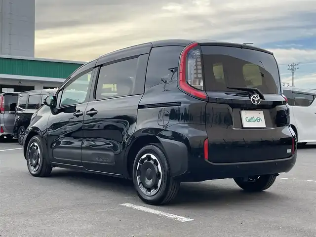 トヨタ シエンタ Z 東京都 2025(令7)年 0.2万km ブラック 純正10型コネクトナビ/フルセグTV/アラウンドビューモニター/レーダークルーズコントロール/衝突軽減ブレーキ/ブラインドスポットモニター/両側パワースライドドア/前席シートヒーター/ビルトインETC2.0