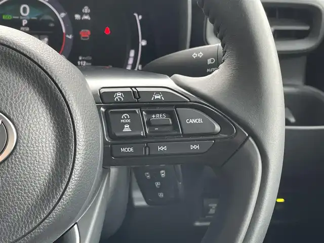 トヨタ シエンタ Z 東京都 2025(令7)年 0.2万km ブラック 純正10型コネクトナビ/フルセグTV/アラウンドビューモニター/レーダークルーズコントロール/衝突軽減ブレーキ/ブラインドスポットモニター/両側パワースライドドア/前席シートヒーター/ビルトインETC2.0