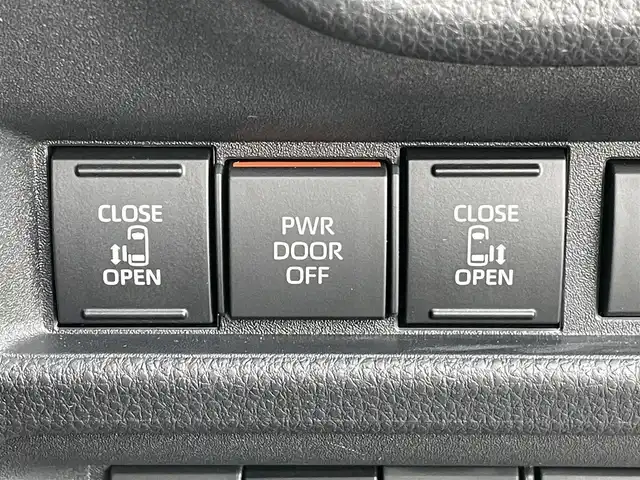 トヨタ シエンタ Z 東京都 2025(令7)年 0.2万km ブラック 純正10型コネクトナビ/フルセグTV/アラウンドビューモニター/レーダークルーズコントロール/衝突軽減ブレーキ/ブラインドスポットモニター/両側パワースライドドア/前席シートヒーター/ビルトインETC2.0