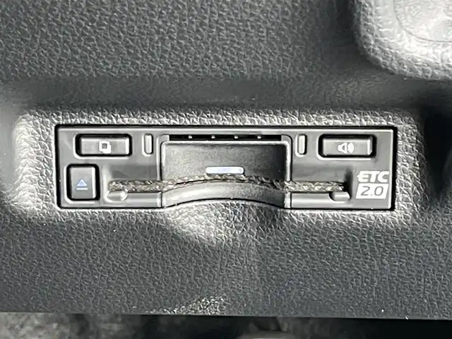 トヨタ シエンタ Z 東京都 2025(令7)年 0.2万km ブラック 純正10型コネクトナビ/フルセグTV/アラウンドビューモニター/レーダークルーズコントロール/衝突軽減ブレーキ/ブラインドスポットモニター/両側パワースライドドア/前席シートヒーター/ビルトインETC2.0