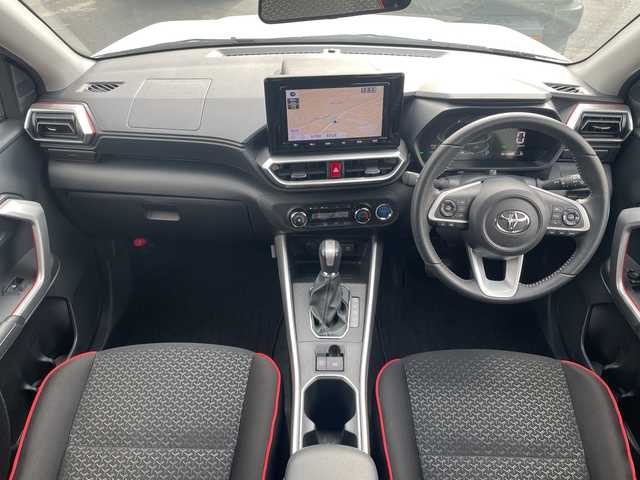 トヨタ ライズ Z 山口県 2022(令4)年 3.1万km ブラックマイカメタリック/シャイニングホワイトパール ワンオーナー　/バックカメラ　/純正９型ナビ　/FM/AM/CD/DVD/Bluetooth/フルセグTV/クリアランスソナー　/レーダークルーズコントロール　/純正フロアマット　/前席シートヒーター　/オートライト/オートマチックハイビーム/レーンキープアシスト　/衝突被害軽減ブレーキ　/ドライブレコーダー/ＥＴＣ