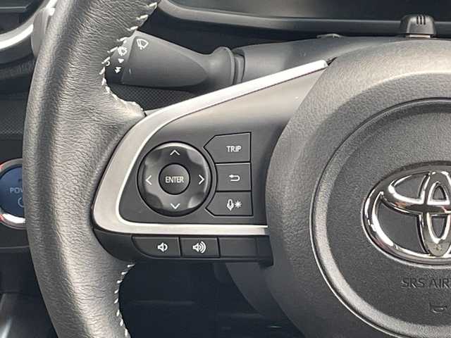 トヨタ ライズ Z 山口県 2022(令4)年 3.1万km ブラックマイカメタリック/シャイニングホワイトパール ワンオーナー　/バックカメラ　/純正９型ナビ　/FM/AM/CD/DVD/Bluetooth/フルセグTV/クリアランスソナー　/レーダークルーズコントロール　/純正フロアマット　/前席シートヒーター　/オートライト/オートマチックハイビーム/レーンキープアシスト　/衝突被害軽減ブレーキ　/ドライブレコーダー/ＥＴＣ