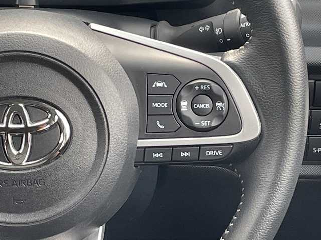 トヨタ ライズ Z 山口県 2022(令4)年 3.1万km ブラックマイカメタリック/シャイニングホワイトパール ワンオーナー　/バックカメラ　/純正９型ナビ　/FM/AM/CD/DVD/Bluetooth/フルセグTV/クリアランスソナー　/レーダークルーズコントロール　/純正フロアマット　/前席シートヒーター　/オートライト/オートマチックハイビーム/レーンキープアシスト　/衝突被害軽減ブレーキ　/ドライブレコーダー/ＥＴＣ