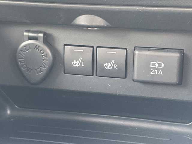 トヨタ ライズ Z 山口県 2022(令4)年 3.1万km ブラックマイカメタリック/シャイニングホワイトパール ワンオーナー　/バックカメラ　/純正９型ナビ　/FM/AM/CD/DVD/Bluetooth/フルセグTV/クリアランスソナー　/レーダークルーズコントロール　/純正フロアマット　/前席シートヒーター　/オートライト/オートマチックハイビーム/レーンキープアシスト　/衝突被害軽減ブレーキ　/ドライブレコーダー/ＥＴＣ