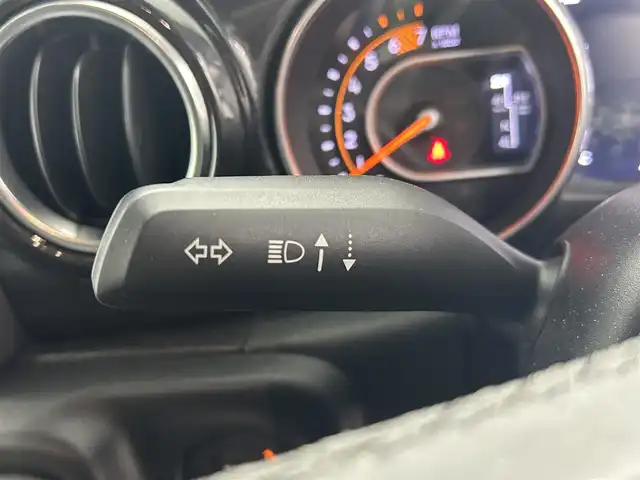クライスラー・ジープ ジープ ラングラー アンリミテッド アルティテュード 福井県 2020(令2)年 4.8万km ガンＭ 純正ナビ　/アルパインオーディオ/Ｂｌｕｅｔｏｏｔｈ接続/Ａｐｐｌｅ　ｃａｒ　ｐｌａｙ　/Ａｎｄｒｏｉｄ　Ａｕｔｏ　/パートタイム４ＷＤ　/ヒルディセントコントロール/黒革シート/サイドバイザー/シートヒーター　/ビルトインＥＴＣ２．０　/ＢＳＭ　/アダプティブクルーズコントロール　/ＬＥＤヘッド　/スペアキー/ステアリングヒーター　/純正ドラレコ　/フロントサイドバックモニター　/背面タイヤ