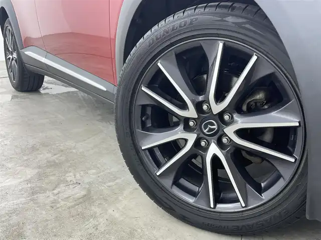 マツダ ＣＸ－３ XD ツーリング Lパッケージ 秋田県 2016(平28)年 12.4万km ソウルレッドプレミアムメタリック 4WD/i-ACTIVSENSE/・スマートシティブレーキサポート/・レーダークルーズコントロール/・誤発進抑制機能/・オートハイビーム/・車線逸脱警報/・ブラインドスポットモニター/純正ナビ/・型番:なし/・AM/FM/CD/DVD/BT/USB/AUX/フルセグTV/・バックカメラ/・前方ドライブレコーダー/・ETC/プッシュスタート/・スマートキー/・スペアキー/革巻きステアリング/・ステアリングスイッチ/・チルト式ステアリング/・パドルシフト/アイドリングストップ/LEDヘッドライト/・オートライト/・フォグランプ/レザーシート/・シートヒーター/ドアバイザー