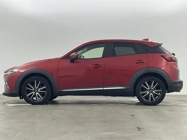 マツダ ＣＸ－３ XD ツーリング Lパッケージ 秋田県 2016(平28)年 12.4万km ソウルレッドプレミアムメタリック 4WD/i-ACTIVSENSE/・スマートシティブレーキサポート/・レーダークルーズコントロール/・誤発進抑制機能/・オートハイビーム/・車線逸脱警報/・ブラインドスポットモニター/純正ナビ/・型番:なし/・AM/FM/CD/DVD/BT/USB/AUX/フルセグTV/・バックカメラ/・前方ドライブレコーダー/・ETC/プッシュスタート/・スマートキー/・スペアキー/革巻きステアリング/・ステアリングスイッチ/・チルト式ステアリング/・パドルシフト/アイドリングストップ/LEDヘッドライト/・オートライト/・フォグランプ/レザーシート/・シートヒーター/ドアバイザー