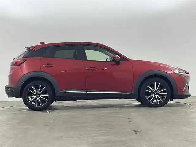 マツダ ＣＸ－３ XD ツーリング Lパッケージ 秋田県 2016(平28)年 12.4万km ソウルレッドプレミアムメタリック 4WD/i-ACTIVSENSE/・スマートシティブレーキサポート/・レーダークルーズコントロール/・誤発進抑制機能/・オートハイビーム/・車線逸脱警報/・ブラインドスポットモニター/純正ナビ/・型番:なし/・AM/FM/CD/DVD/BT/USB/AUX/フルセグTV/・バックカメラ/・前方ドライブレコーダー/・ETC/プッシュスタート/・スマートキー/・スペアキー/革巻きステアリング/・ステアリングスイッチ/・チルト式ステアリング/・パドルシフト/アイドリングストップ/LEDヘッドライト/・オートライト/・フォグランプ/レザーシート/・シートヒーター/ドアバイザー