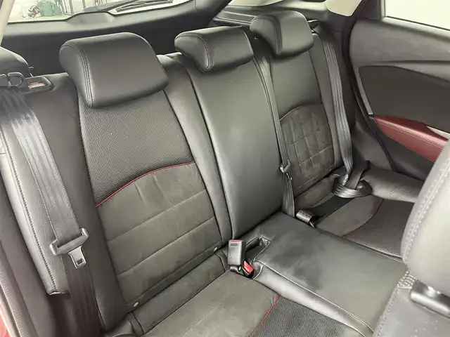 マツダ ＣＸ－３ XD ツーリング Lパッケージ 秋田県 2016(平28)年 12.4万km ソウルレッドプレミアムメタリック 4WD/i-ACTIVSENSE/・スマートシティブレーキサポート/・レーダークルーズコントロール/・誤発進抑制機能/・オートハイビーム/・車線逸脱警報/・ブラインドスポットモニター/純正ナビ/・型番:なし/・AM/FM/CD/DVD/BT/USB/AUX/フルセグTV/・バックカメラ/・前方ドライブレコーダー/・ETC/プッシュスタート/・スマートキー/・スペアキー/革巻きステアリング/・ステアリングスイッチ/・チルト式ステアリング/・パドルシフト/アイドリングストップ/LEDヘッドライト/・オートライト/・フォグランプ/レザーシート/・シートヒーター/ドアバイザー