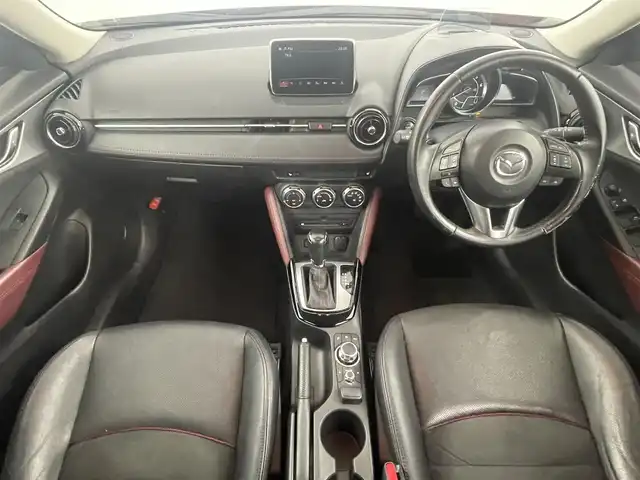 マツダ ＣＸ－３ XD ツーリング Lパッケージ 秋田県 2016(平28)年 12.4万km ソウルレッドプレミアムメタリック 4WD/i-ACTIVSENSE/・スマートシティブレーキサポート/・レーダークルーズコントロール/・誤発進抑制機能/・オートハイビーム/・車線逸脱警報/・ブラインドスポットモニター/純正ナビ/・型番:なし/・AM/FM/CD/DVD/BT/USB/AUX/フルセグTV/・バックカメラ/・前方ドライブレコーダー/・ETC/プッシュスタート/・スマートキー/・スペアキー/革巻きステアリング/・ステアリングスイッチ/・チルト式ステアリング/・パドルシフト/アイドリングストップ/LEDヘッドライト/・オートライト/・フォグランプ/レザーシート/・シートヒーター/ドアバイザー