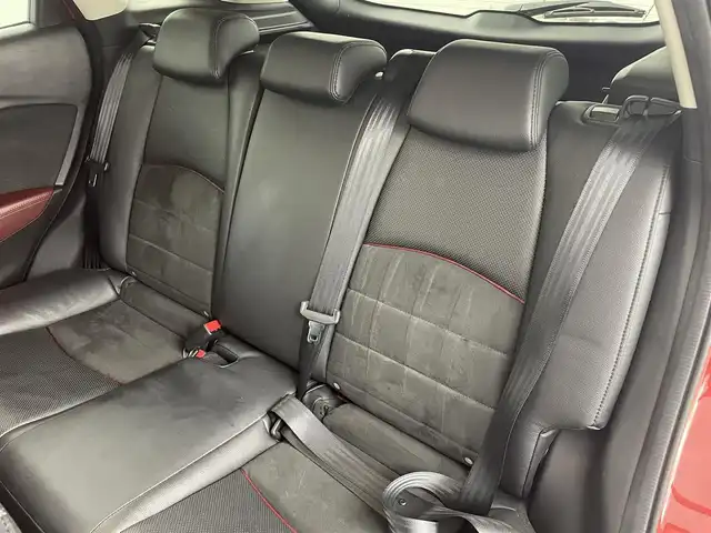 マツダ ＣＸ－３ XD ツーリング Lパッケージ 秋田県 2016(平28)年 12.4万km ソウルレッドプレミアムメタリック 4WD/i-ACTIVSENSE/・スマートシティブレーキサポート/・レーダークルーズコントロール/・誤発進抑制機能/・オートハイビーム/・車線逸脱警報/・ブラインドスポットモニター/純正ナビ/・型番:なし/・AM/FM/CD/DVD/BT/USB/AUX/フルセグTV/・バックカメラ/・前方ドライブレコーダー/・ETC/プッシュスタート/・スマートキー/・スペアキー/革巻きステアリング/・ステアリングスイッチ/・チルト式ステアリング/・パドルシフト/アイドリングストップ/LEDヘッドライト/・オートライト/・フォグランプ/レザーシート/・シートヒーター/ドアバイザー