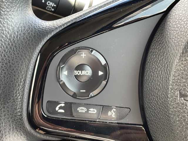 ホンダ Ｎ ＢＯＸ L 山口県 2022(令4)年 1.7万km プレミアムアイボリーパールⅡ 純正SDナビ　【VXM-225Ci】/・Bluetooth接続/・DVD再生機能有/バックカメラ/ドライブレコーダー/ビルトインETC/ホンダセンシング/・衝突軽減ブレーキ/・誤発進抑制機能/・後方誤発進抑制機能/・歩行者事故低減ステアリング/・アダプティブクルーズコントロール/・車線維持支援システム/・路外逸脱抑制機能/・先行車発進お知らせ機能/・標識認識機能/・ソナーセンサー/USB入力端子/シートヒーター/チップアップシート/スマートキー/プッシュスタート/スペアキー1本/両側パワースライドドア/ドアバイザー/ウィンカーミラー/取扱説明書