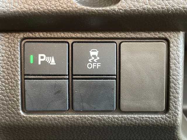 ホンダ Ｎ ＢＯＸ L 山口県 2022(令4)年 1.7万km プレミアムアイボリーパールⅡ 純正SDナビ　【VXM-225Ci】/・Bluetooth接続/・DVD再生機能有/バックカメラ/ドライブレコーダー/ビルトインETC/ホンダセンシング/・衝突軽減ブレーキ/・誤発進抑制機能/・後方誤発進抑制機能/・歩行者事故低減ステアリング/・アダプティブクルーズコントロール/・車線維持支援システム/・路外逸脱抑制機能/・先行車発進お知らせ機能/・標識認識機能/・ソナーセンサー/USB入力端子/シートヒーター/チップアップシート/スマートキー/プッシュスタート/スペアキー1本/両側パワースライドドア/ドアバイザー/ウィンカーミラー/取扱説明書