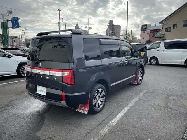 三菱 デリカＤ：５ P 神奈川県 2022(令4)年 1.6万km グレー