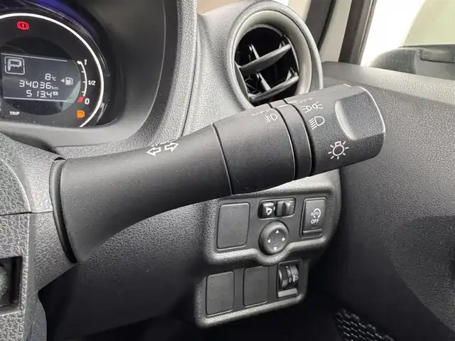 日産 ノート X DIG－S 奈良県 2013(平25)年 3.4万km ブリリアントホワイトパール 純正７インチナビ(MM113D-W)/（フルセグ／ＢＴ）/バックカメラ/アイドリングストップ/電動格納ミラー/前後ドライブレコーダー（ZDR016）/純正ホイールキャップ/プッシュスタート/保証書/取り扱い説明書/スペアキーＸ１