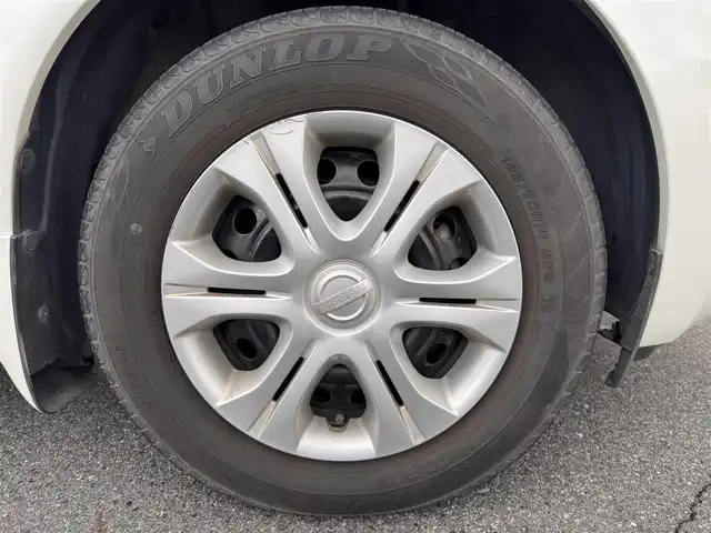 日産 ノート X DIG－S 奈良県 2013(平25)年 3.4万km ブリリアントホワイトパール 純正７インチナビ(MM113D-W)/（フルセグ／ＢＴ）/バックカメラ/アイドリングストップ/電動格納ミラー/前後ドライブレコーダー（ZDR016）/純正ホイールキャップ/プッシュスタート/保証書/取り扱い説明書/スペアキーＸ１