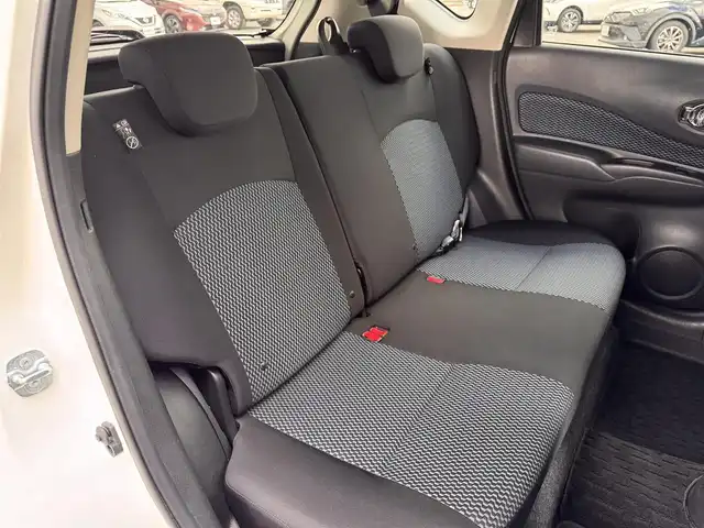 日産 ノート X DIG－S 奈良県 2013(平25)年 3.4万km ブリリアントホワイトパール 純正７インチナビ(MM113D-W)/（フルセグ／ＢＴ）/バックカメラ/アイドリングストップ/電動格納ミラー/前後ドライブレコーダー（ZDR016）/純正ホイールキャップ/プッシュスタート/保証書/取り扱い説明書/スペアキーＸ１