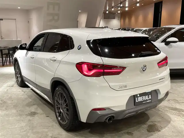 ＢＭＷ Ｘ２ sDrive18i MスポーツX 道央・札幌 2018(平30)年 7.1万km アルピンホワイトⅢ アドバンスドアクティブセーフティパッケージ/　・ACC/　・ヘッドアップディスプレイ/シートヒーター/純正HDDナビ/CD/DVD/USB/Bluetooth/バックカメラ/ドライビングアシスト/パワーテールゲート/ETC/ドライブレコーダー/夏タイヤ・AWセット積込/保証書、取扱説明書有/スペアキー×１