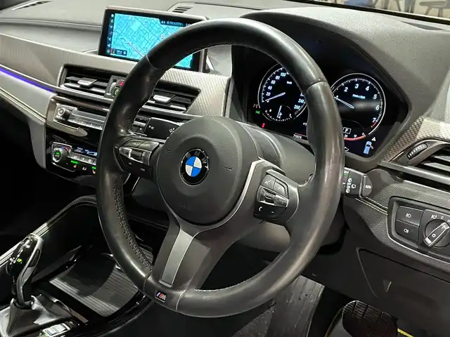 ＢＭＷ Ｘ２ sDrive18i MスポーツX 道央・札幌 2018(平30)年 7.1万km アルピンホワイトⅢ アドバンスドアクティブセーフティパッケージ/　・ACC/　・ヘッドアップディスプレイ/シートヒーター/純正HDDナビ/CD/DVD/USB/Bluetooth/バックカメラ/ドライビングアシスト/パワーテールゲート/ETC/ドライブレコーダー/夏タイヤ・AWセット積込/保証書、取扱説明書有/スペアキー×１