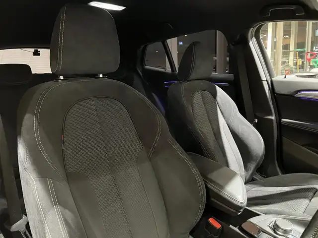 ＢＭＷ Ｘ２ sDrive18i MスポーツX 道央・札幌 2018(平30)年 7.1万km アルピンホワイトⅢ アドバンスドアクティブセーフティパッケージ/　・ACC/　・ヘッドアップディスプレイ/シートヒーター/純正HDDナビ/CD/DVD/USB/Bluetooth/バックカメラ/ドライビングアシスト/パワーテールゲート/ETC/ドライブレコーダー/夏タイヤ・AWセット積込/保証書、取扱説明書有/スペアキー×１